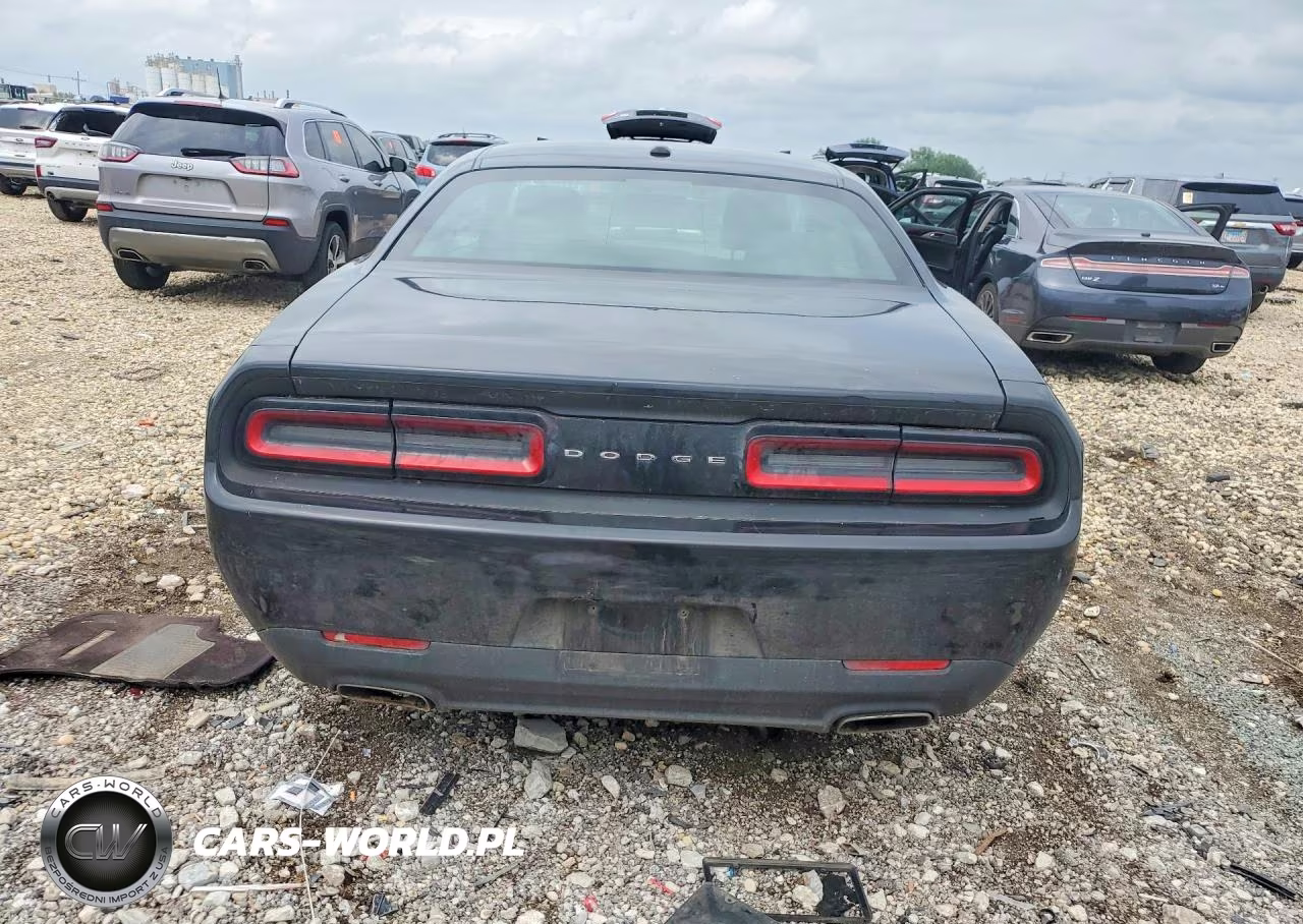 2016 Dodge Challenger Sxt VIN:2C3CDZAG6GH209643 - 6