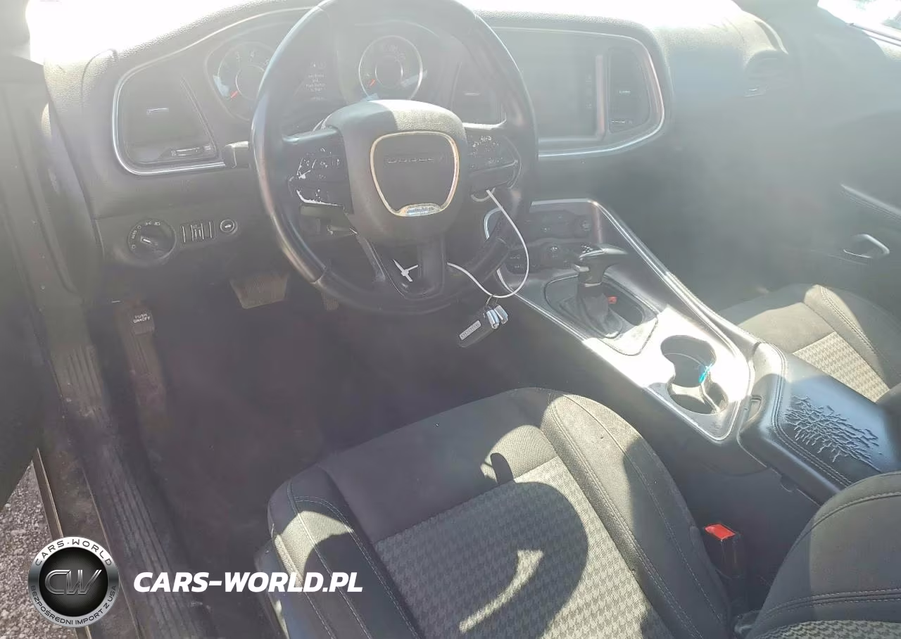 2016 Dodge Challenger Sxt VIN:2C3CDZAG6GH209643 - 8