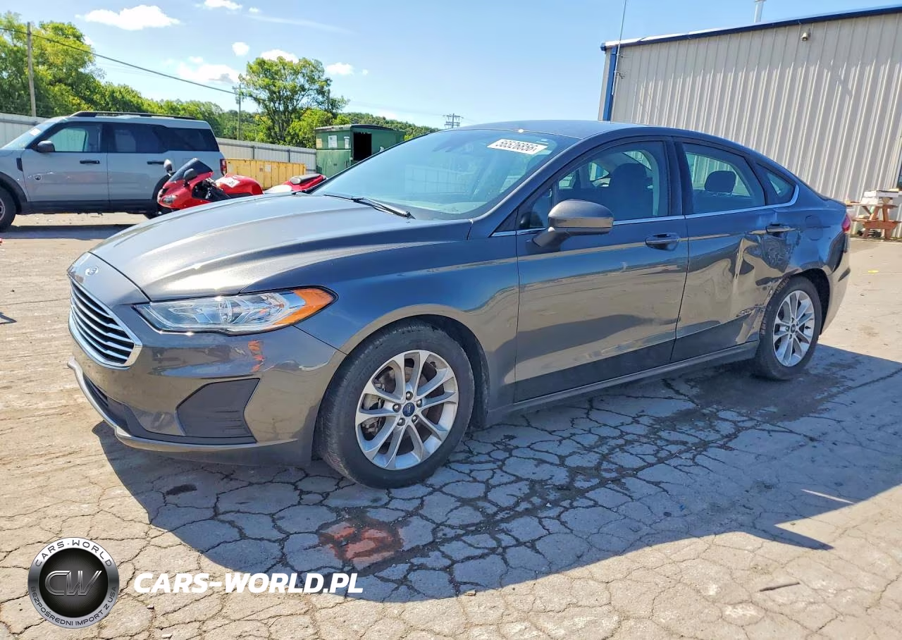 2020 Ford Fusion Se – zdjęcie 1 z 12