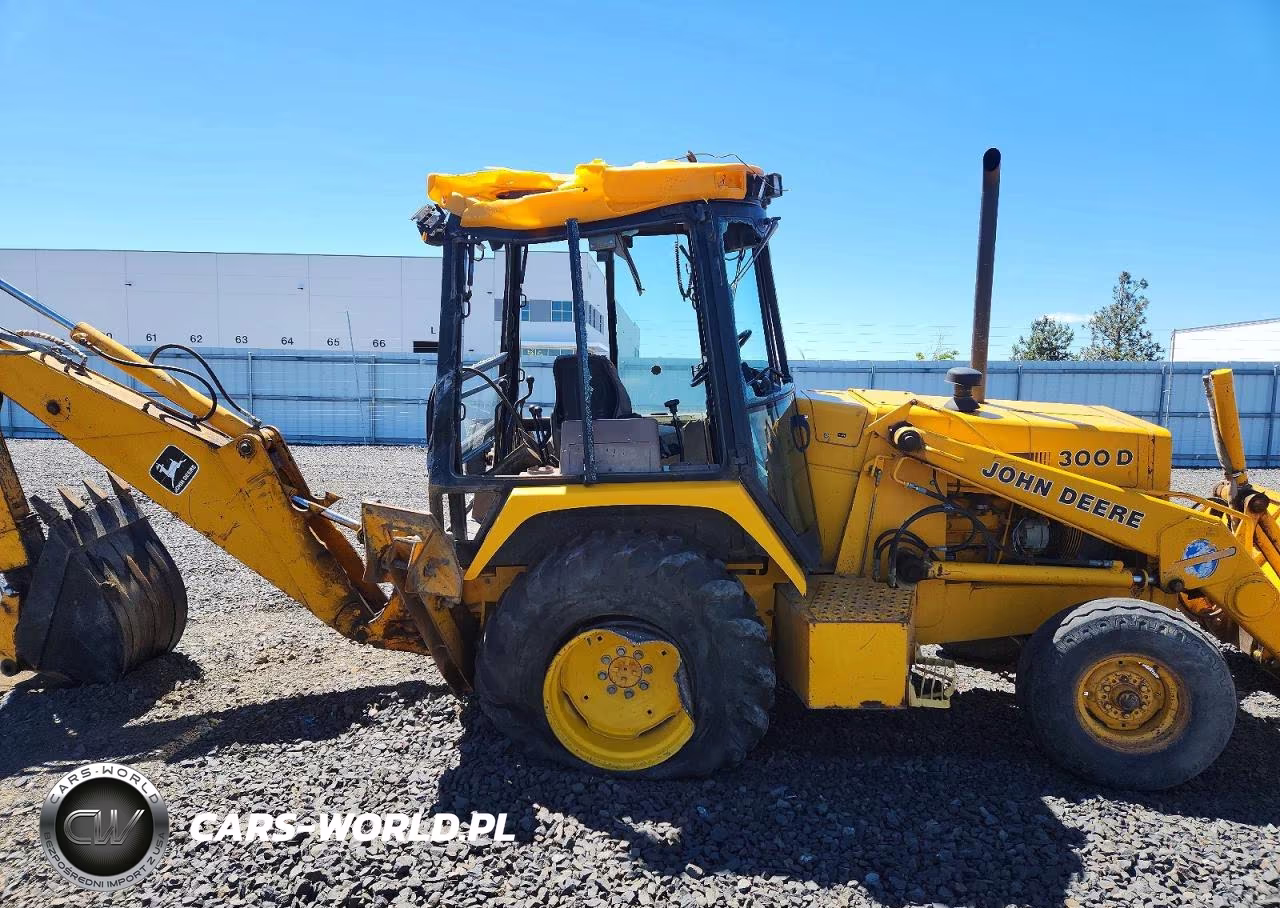 1986 John Deere 300D VIN:T0300DA776842 - 9