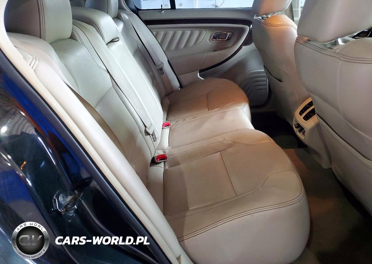 2011 Ford Taurus Limited VIN:1FAHP2FW1BG110562 - 10