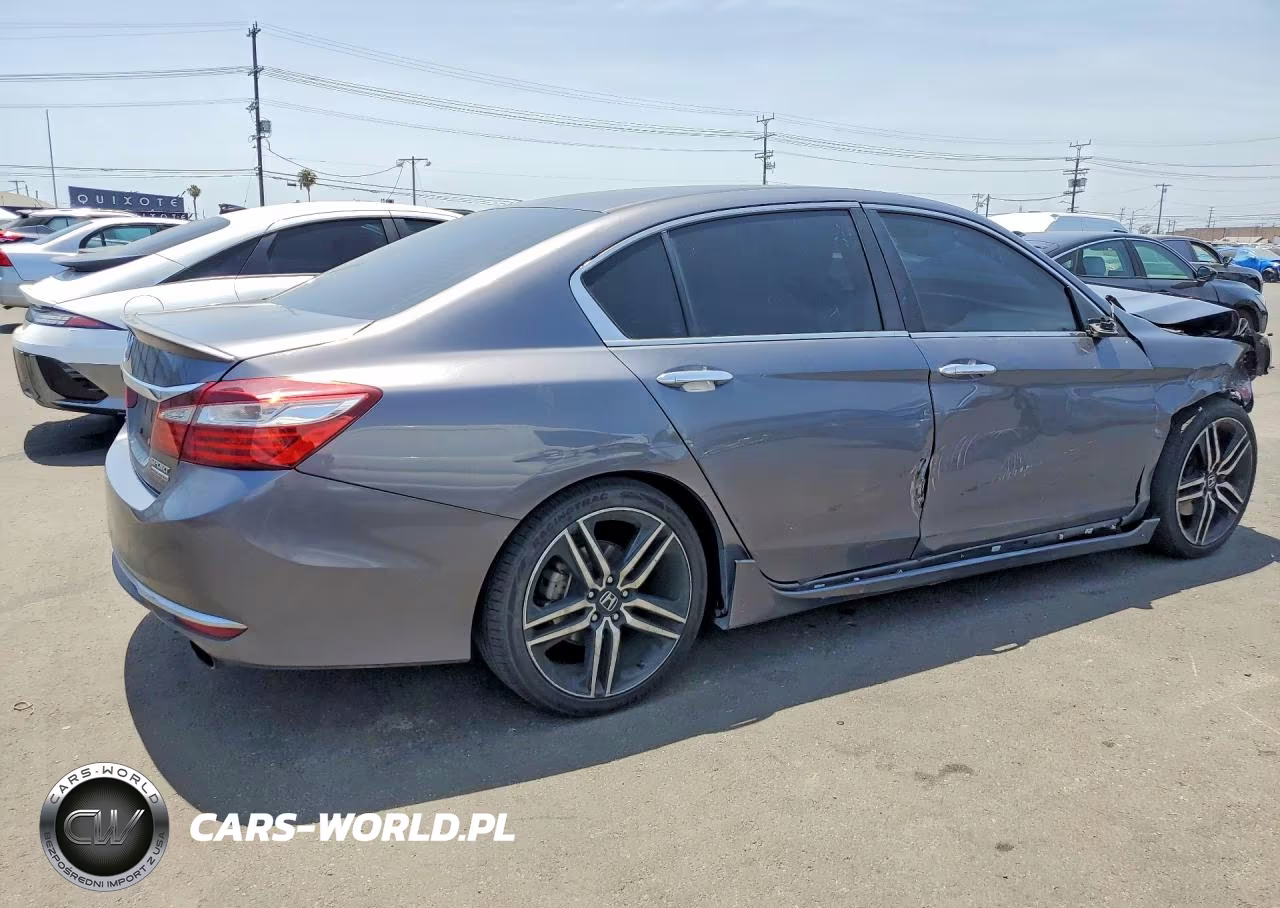 2017 Honda Accord Sport Special Edition VIN:1HGCR2F18HA251399 - 3