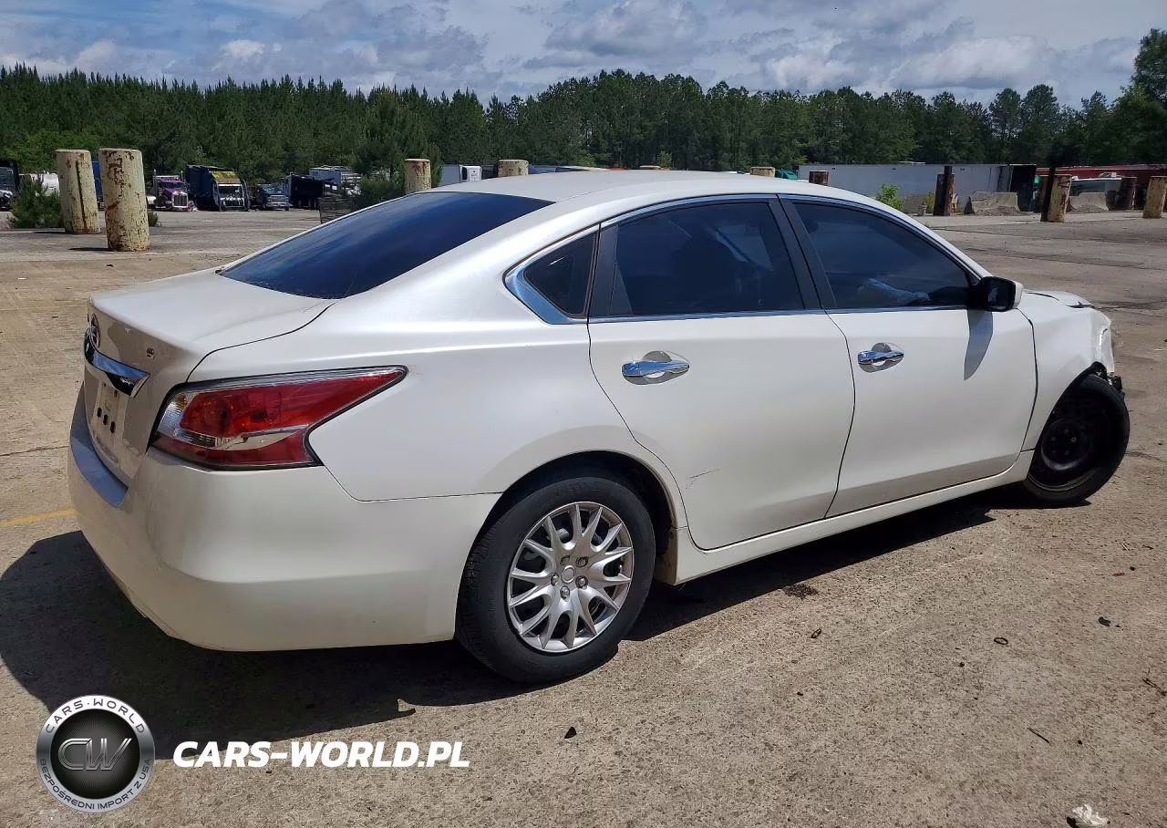 2015 Nissan Altima 2.5 S VIN:1N4AL3APXFC243918 - 3