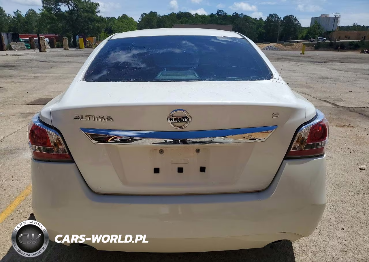 2015 Nissan Altima 2.5 S VIN:1N4AL3APXFC243918 - 6