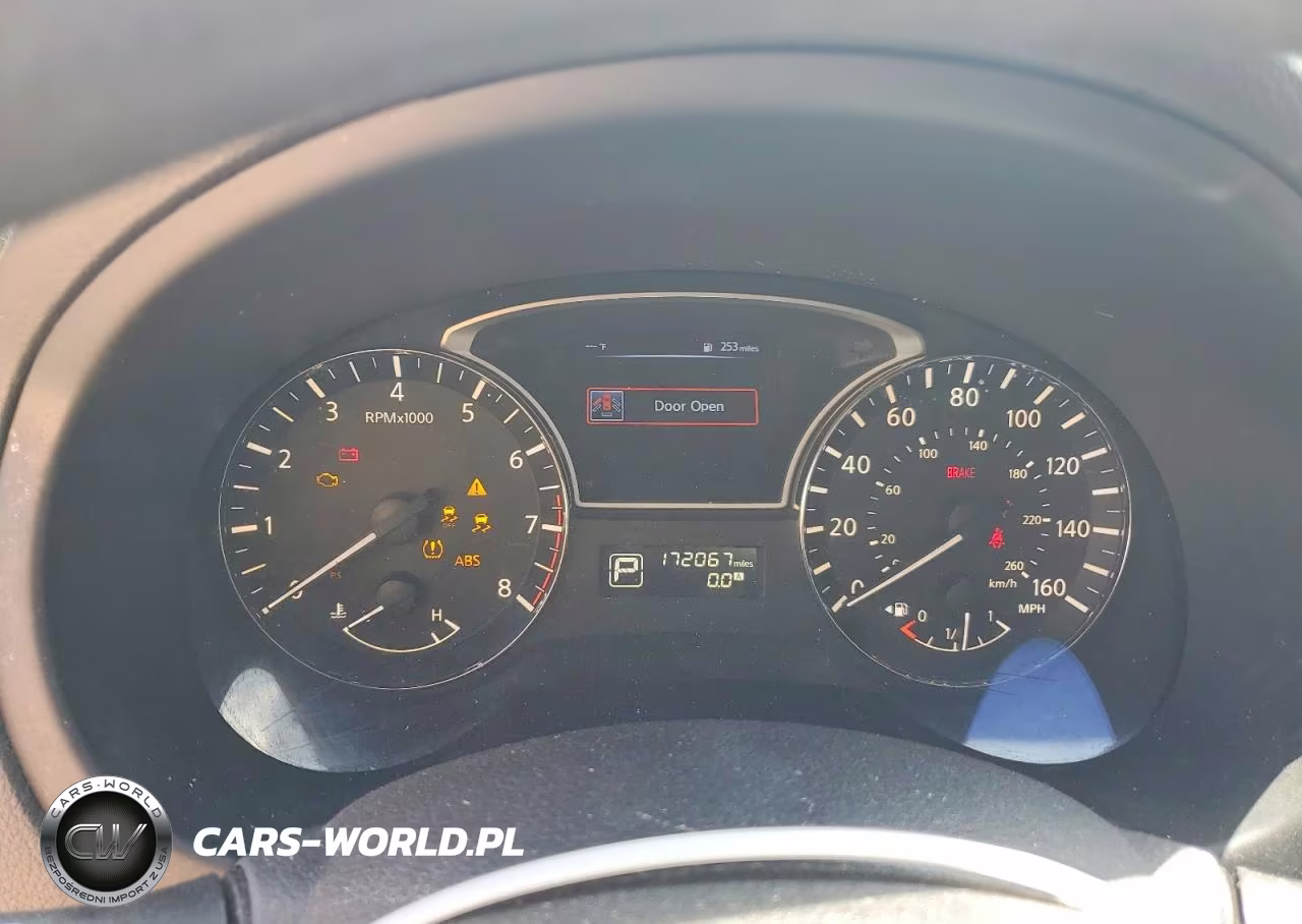 2015 Nissan Altima 2.5 S VIN:1N4AL3APXFC243918 - 9