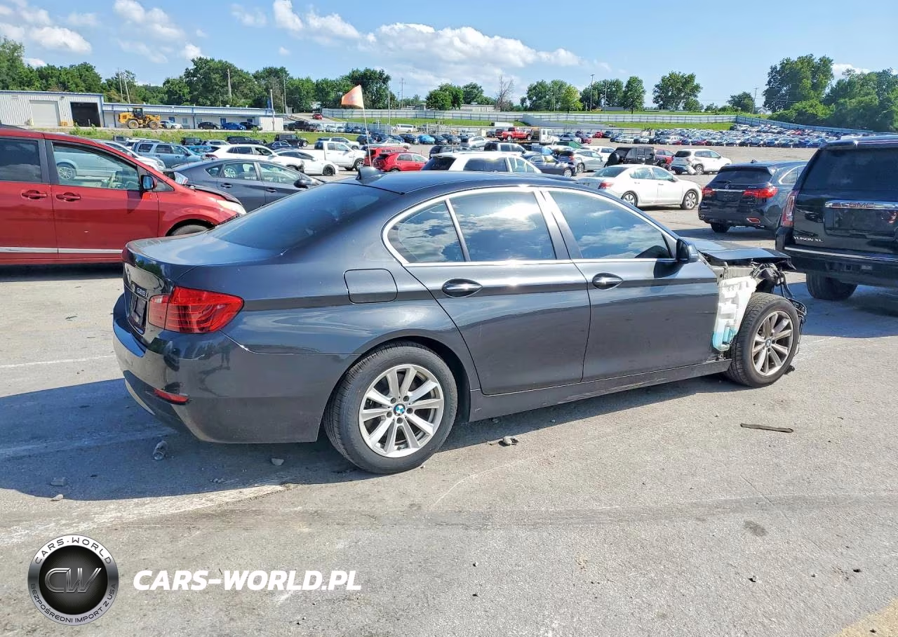 2016 BMW 528 I VIN:WBA5A5C52GD529005 - 3