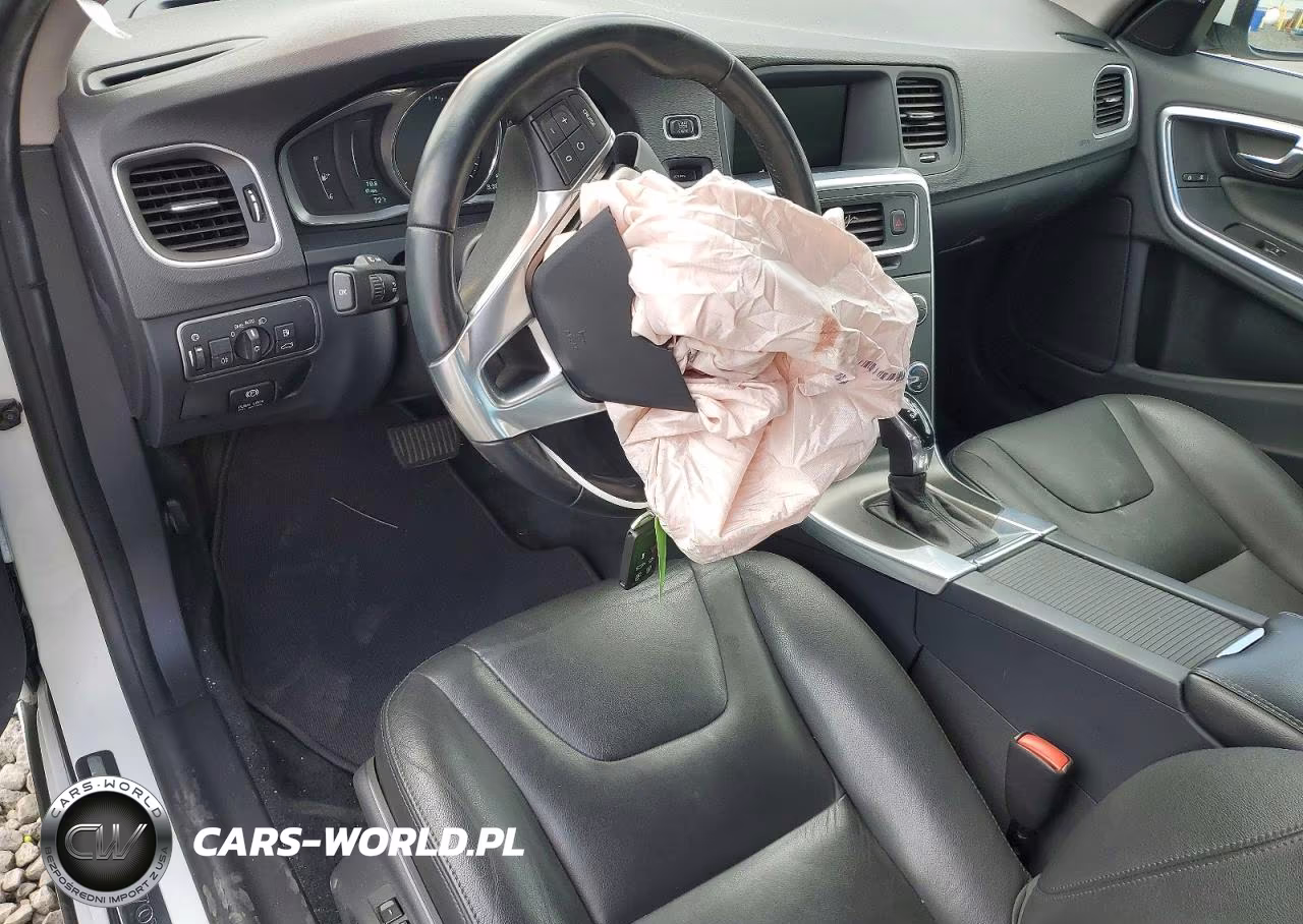 2015 Volvo S60 Premier VIN:YV1612TB8F2308282 - 8