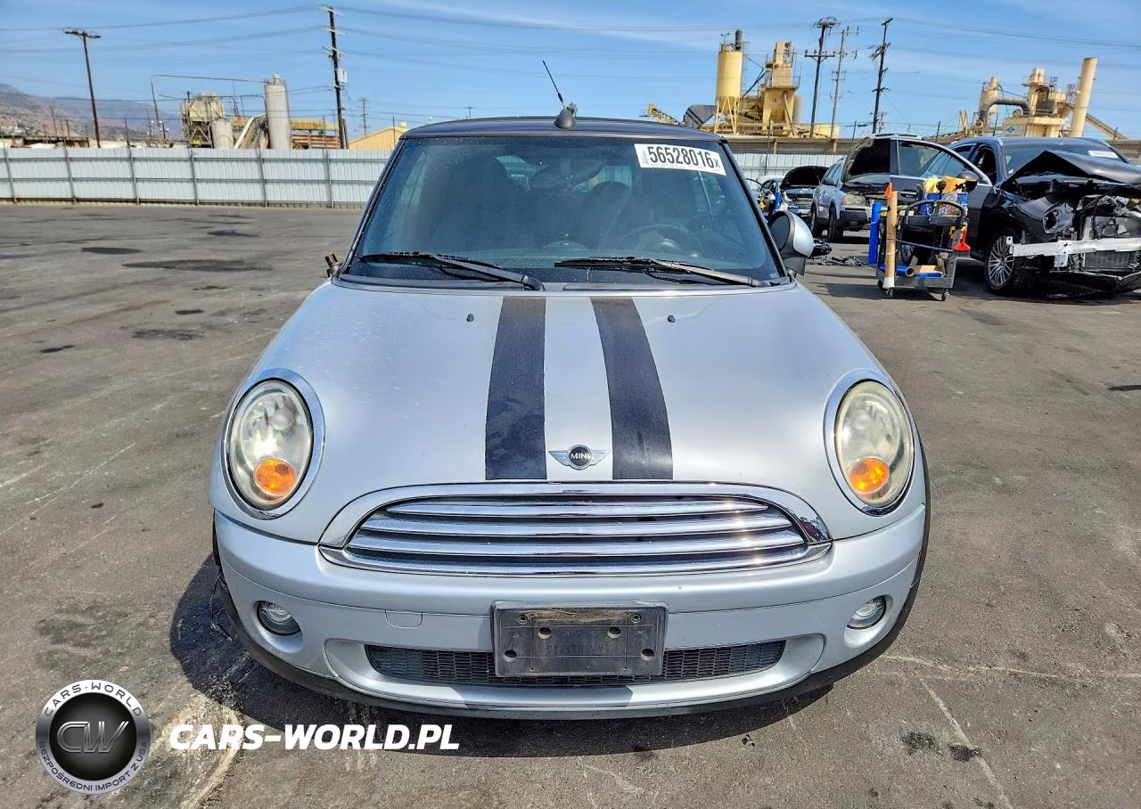 2010 Mini Cooper VIN:WMWMR3C56ATU98427 - 5