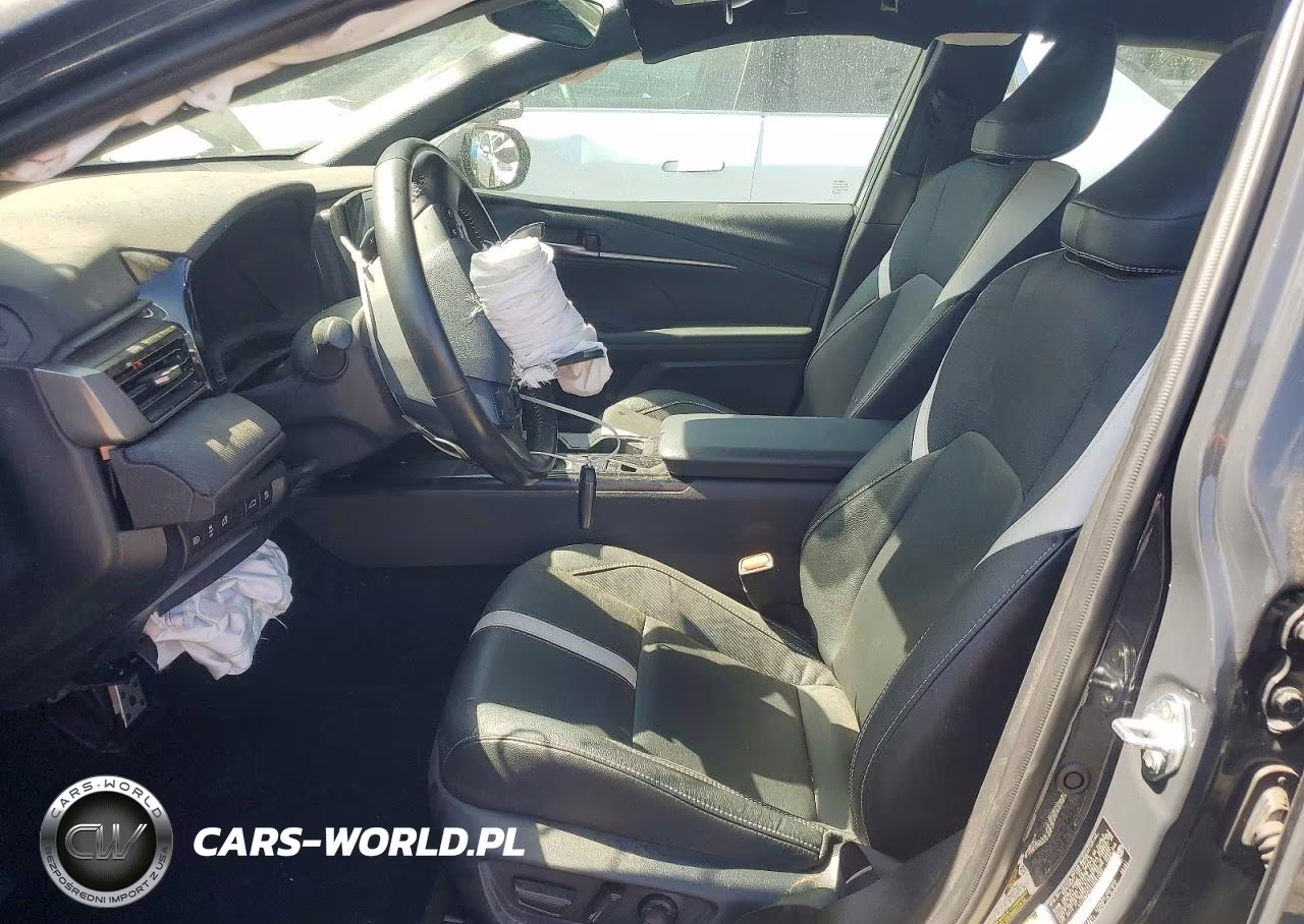 2026 Toyota Camry Se VIN:4T1DAACK3TU661760 - 7