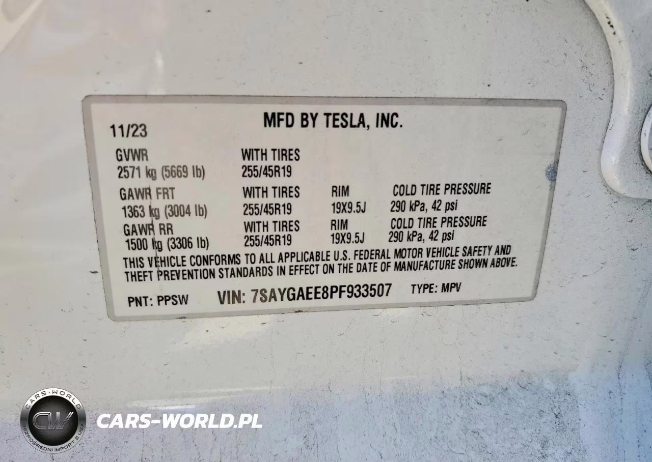 2023 Tesla Model Y VIN:7SAYGAEE8PF933507 - 13
