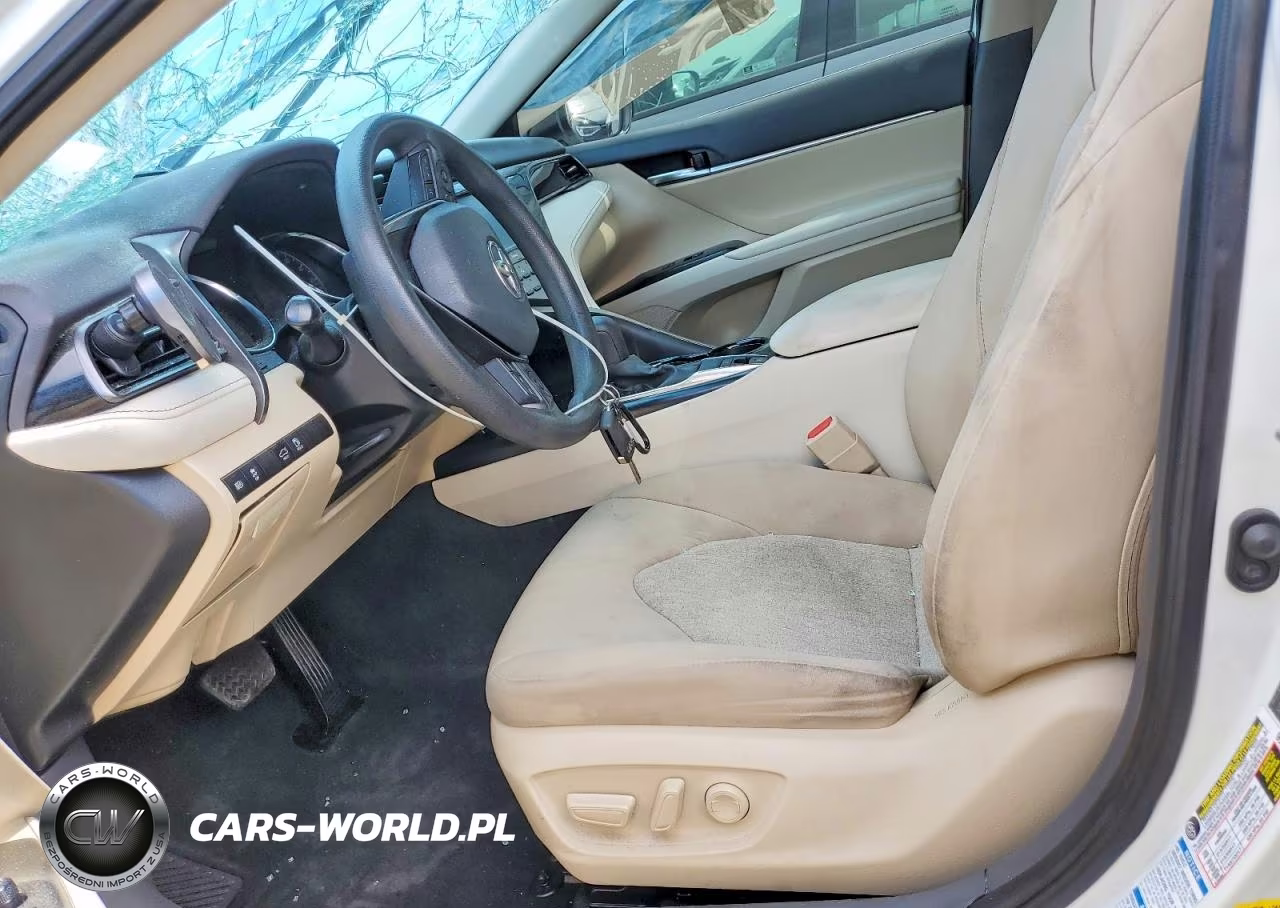 2020 Toyota Camry Le VIN:4T1C11BK5LU009204 - 7