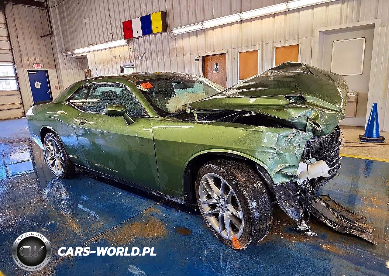 2022 Dodge Challenger Sxt VIN:2C3CDZGG5NH144658 - 4