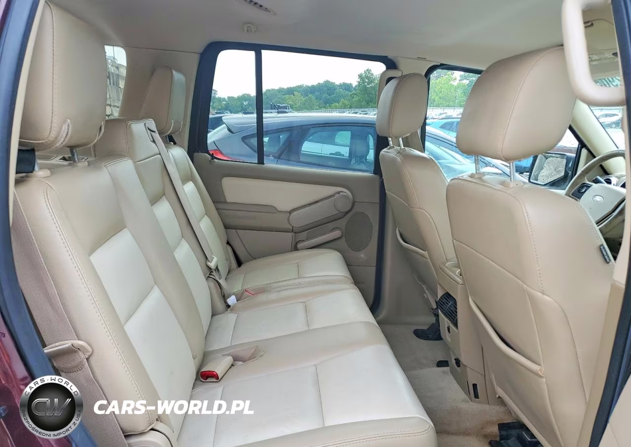 2007 Ford Explorer Eddie Bauer VIN:1FMEU74E47UA72441 - 11