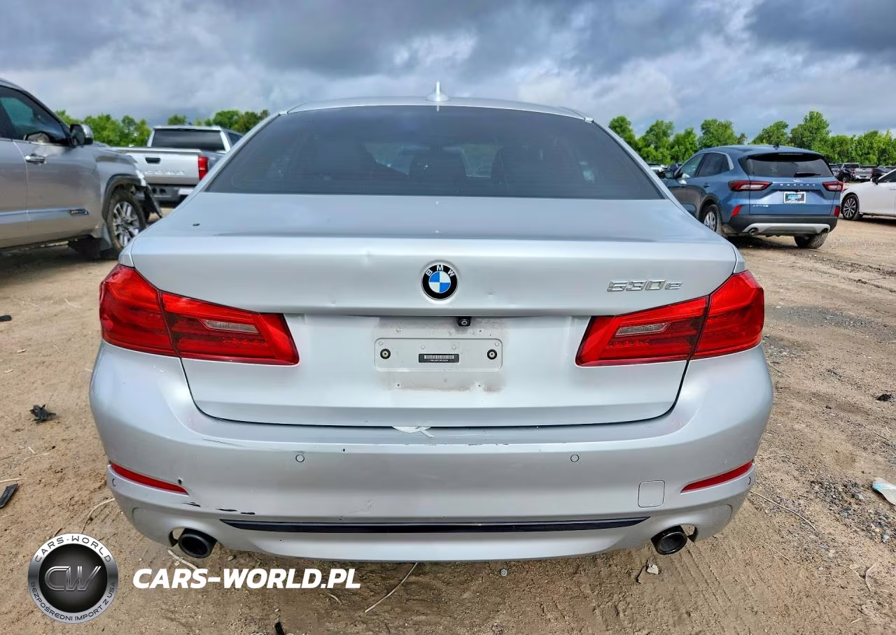 2019 BMW 5 Series 530E xDrive VIN:WBAJA9C55KB392894 - 6