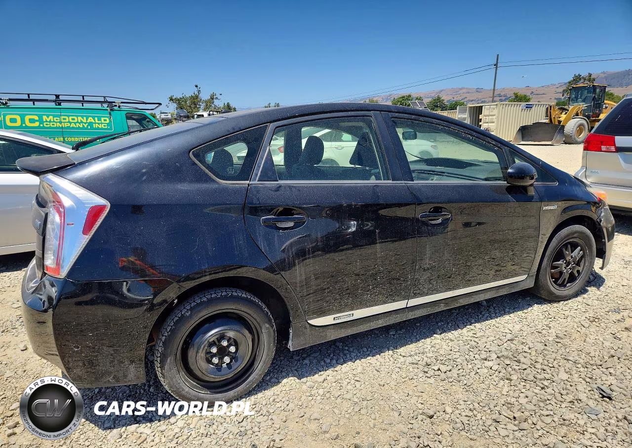2012 Toyota Prius VIN:JTDKN3DU9C5500125 - 3