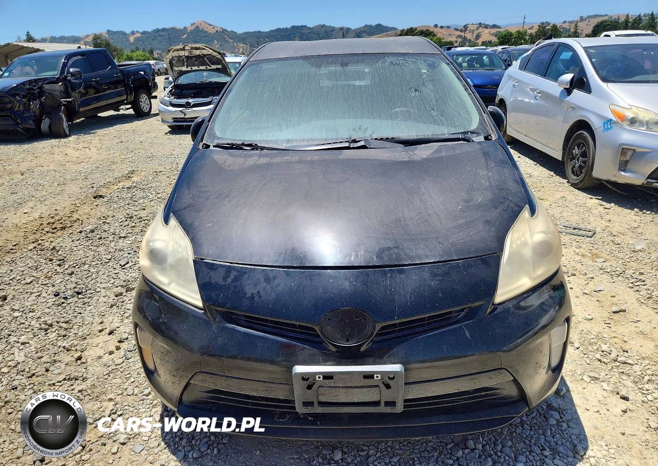 2012 Toyota Prius VIN:JTDKN3DU9C5500125 - 5