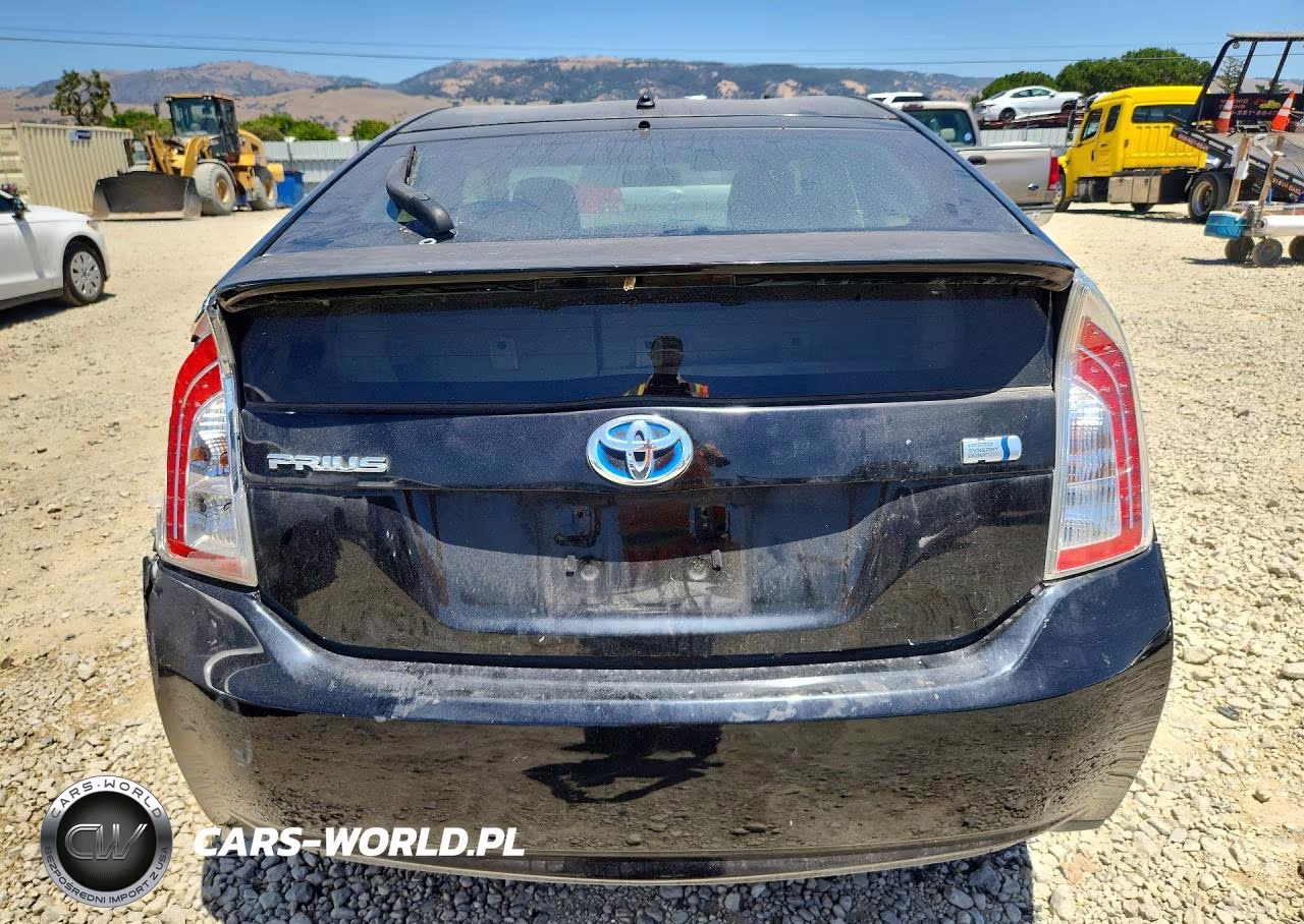 2012 Toyota Prius VIN:JTDKN3DU9C5500125 - 6