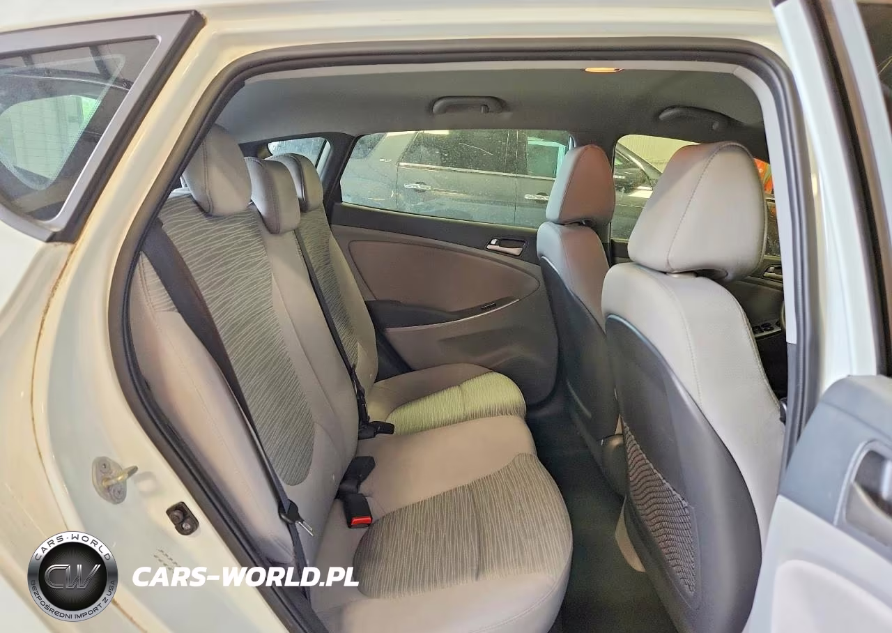 2016 Hyundai Accent VIN:KMHCT5AEXGU241350 - 10