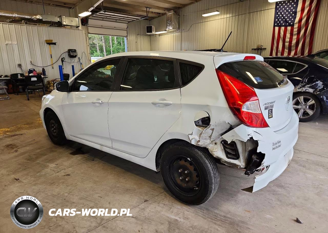 2016 Hyundai Accent VIN:KMHCT5AEXGU241350 - 2