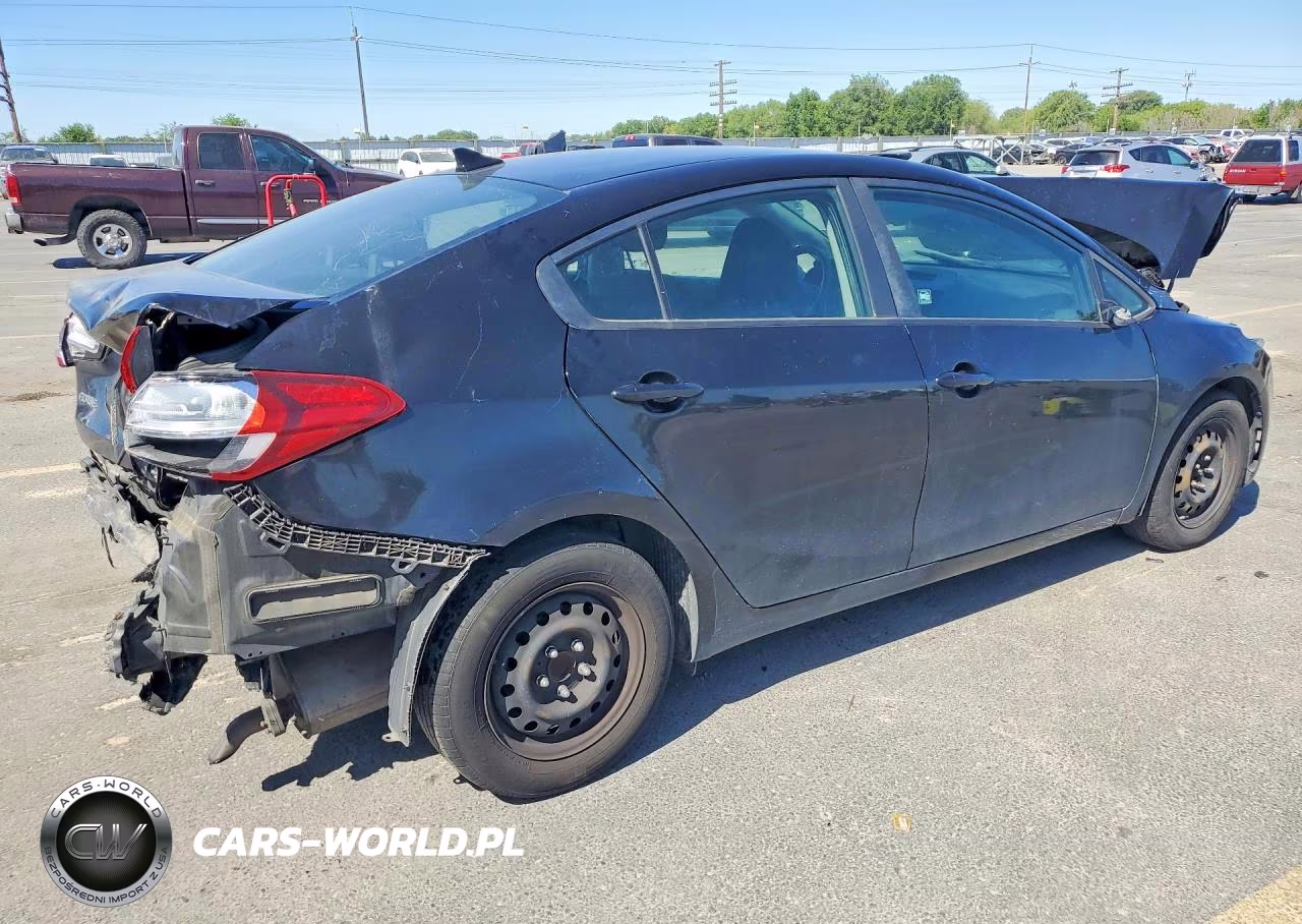 2017 Kia Forte Lx VIN:3KPFK4A7XHE077470 - 3