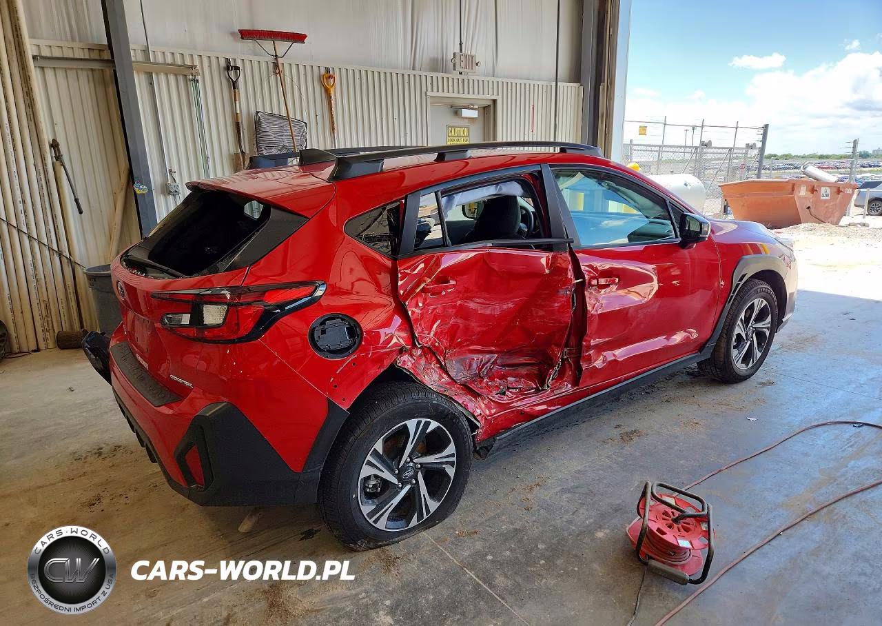 2024 Subaru Crosstrek Premium VIN:JF2GUADC8RH863707 - 3