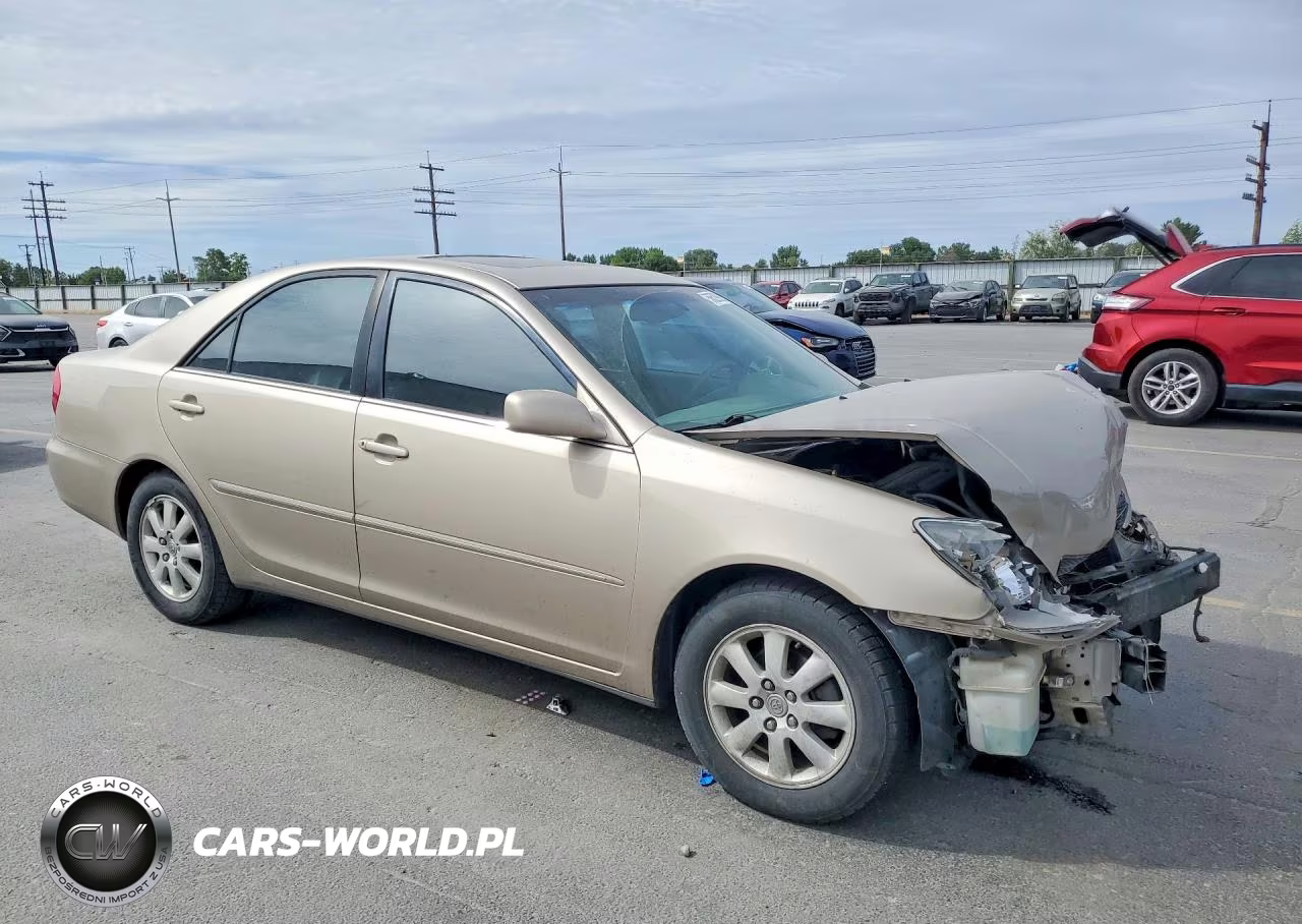 2004 Toyota Camry Xle VIN:4T1BE32K14U298997 - 4