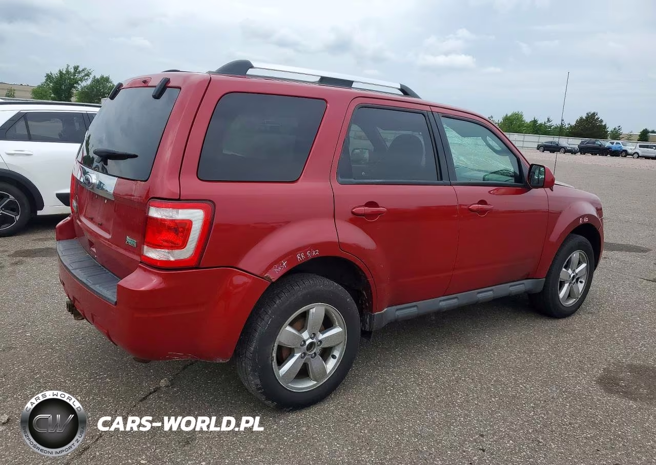 2010 Ford Escape Limited VIN:1FMCU9EGXAKC83679 - 3