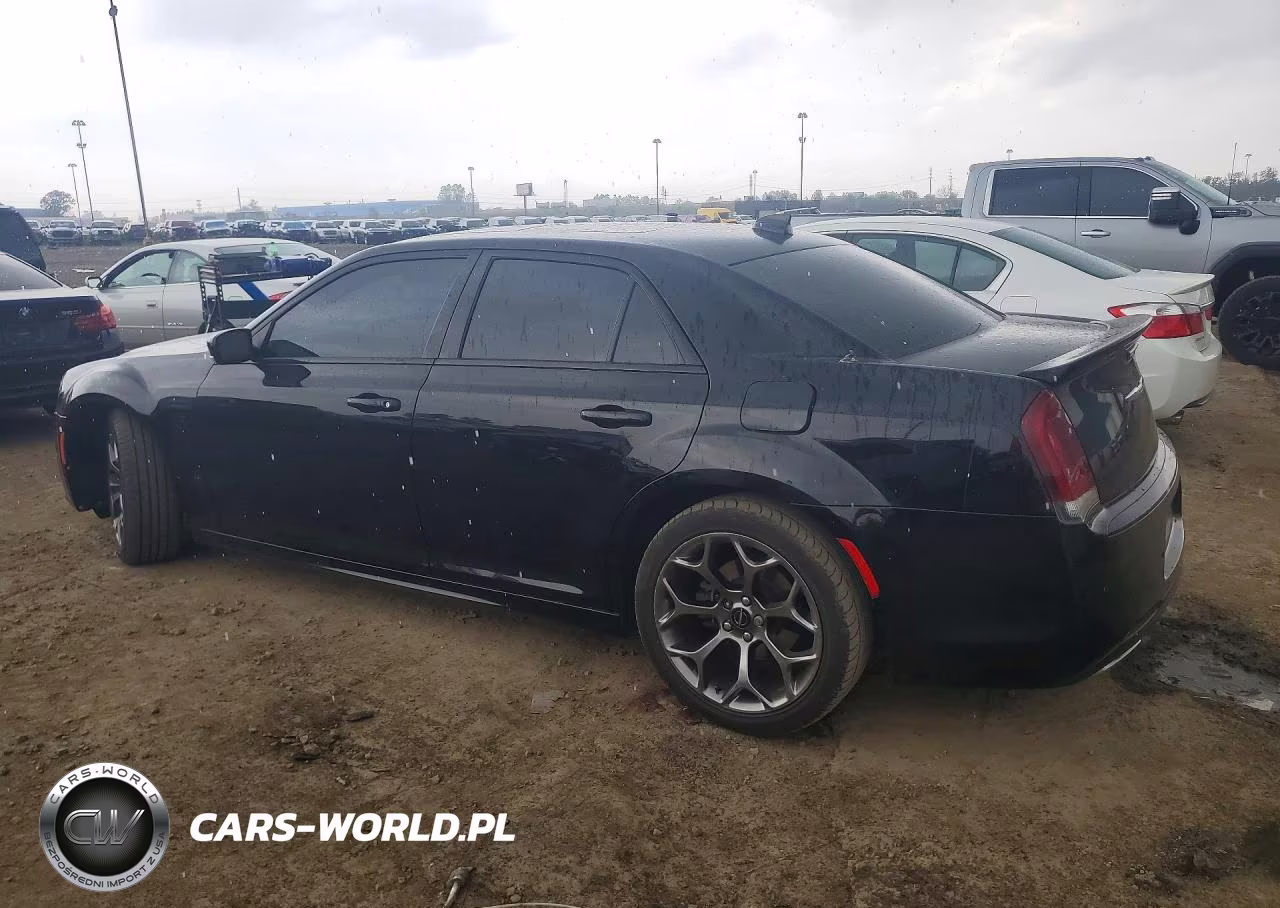 2017 Chrysler 300 S VIN:2C3CCABT3HH617745 - 2