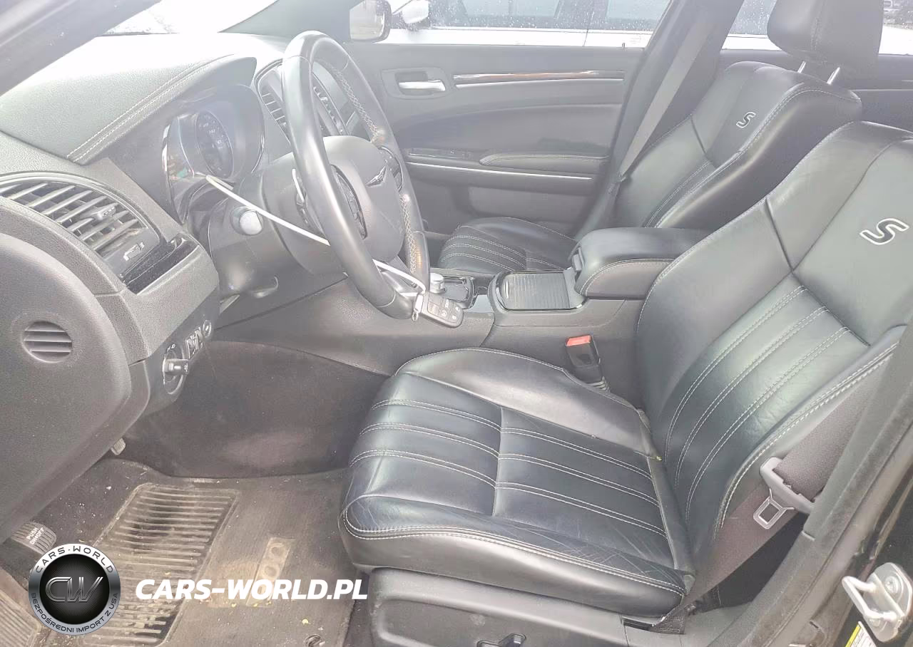 2017 Chrysler 300 S VIN:2C3CCABT3HH617745 - 7