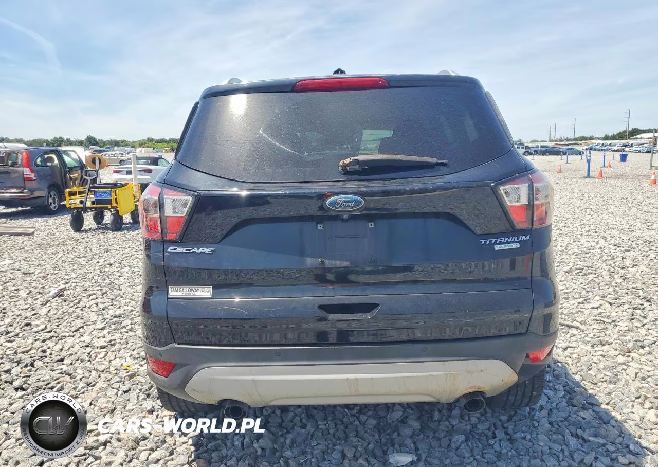2017 Ford Escape Titanium VIN:1FMCU0JD8HUE02075 - 6