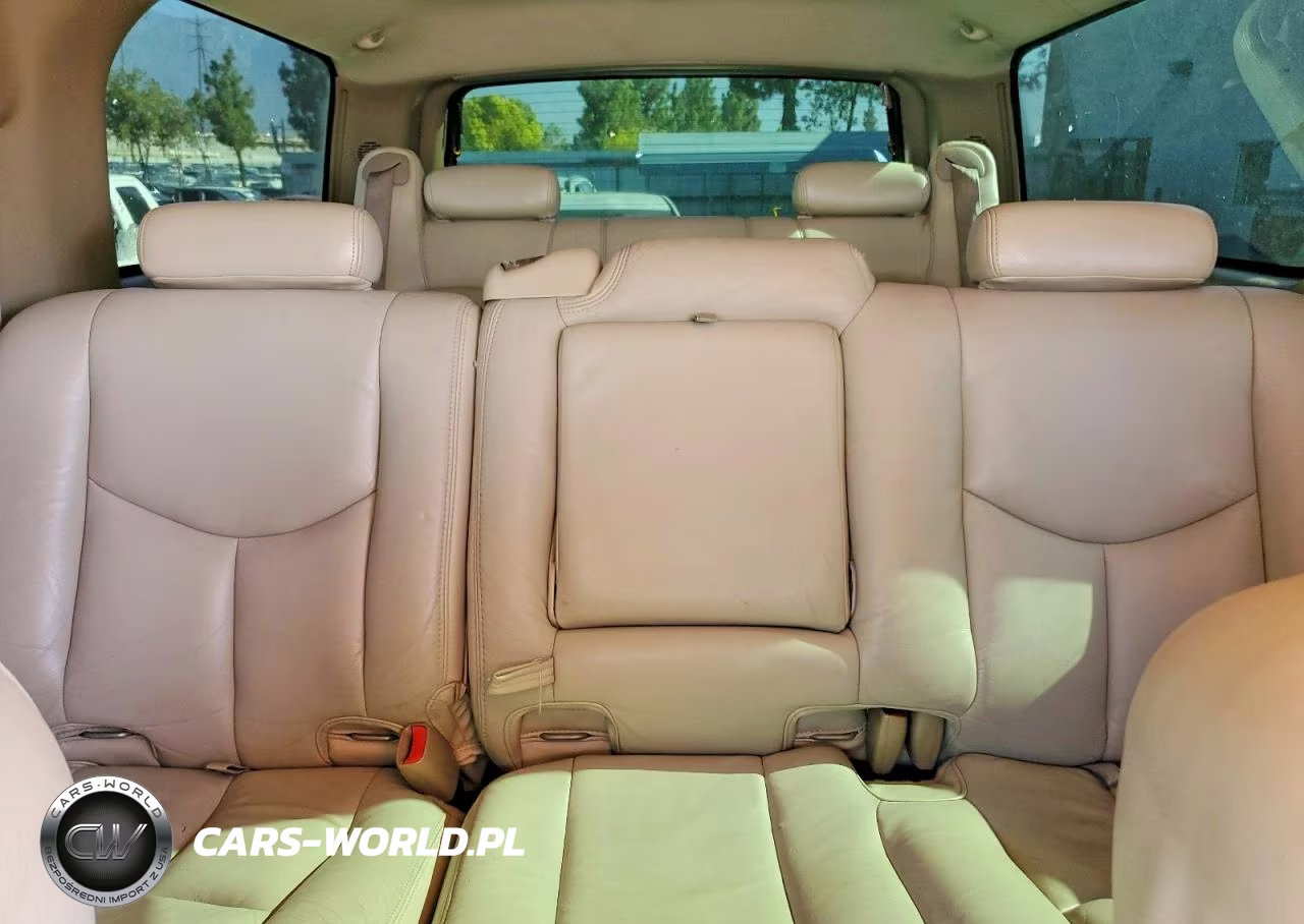 2004 Chevrolet Suburban K1500 VIN:3GNFK16Z54G235759 - 10