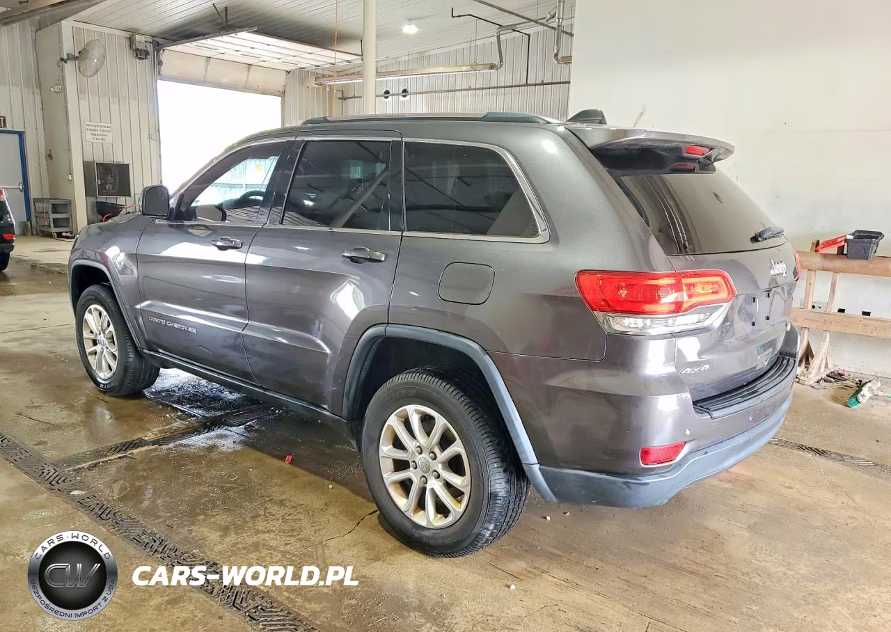 2015 Jeep Grand Cherokee Laredo VIN:1C4RJFAG1FC212433 - 2
