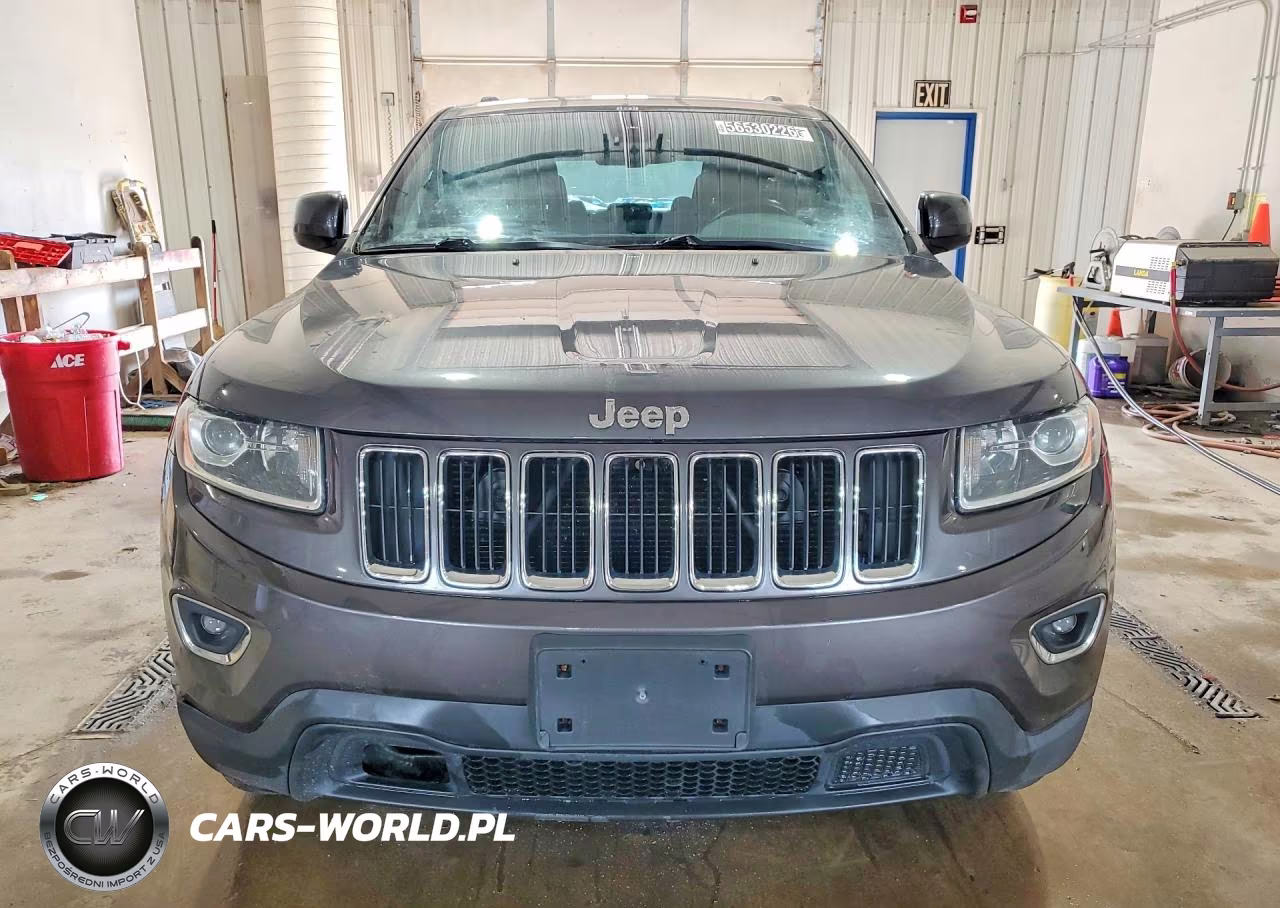 2015 Jeep Grand Cherokee Laredo VIN:1C4RJFAG1FC212433 - 5