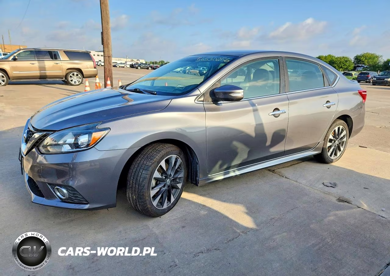 2019 Nissan Sentra Sr – zdjęcie 1 z 12