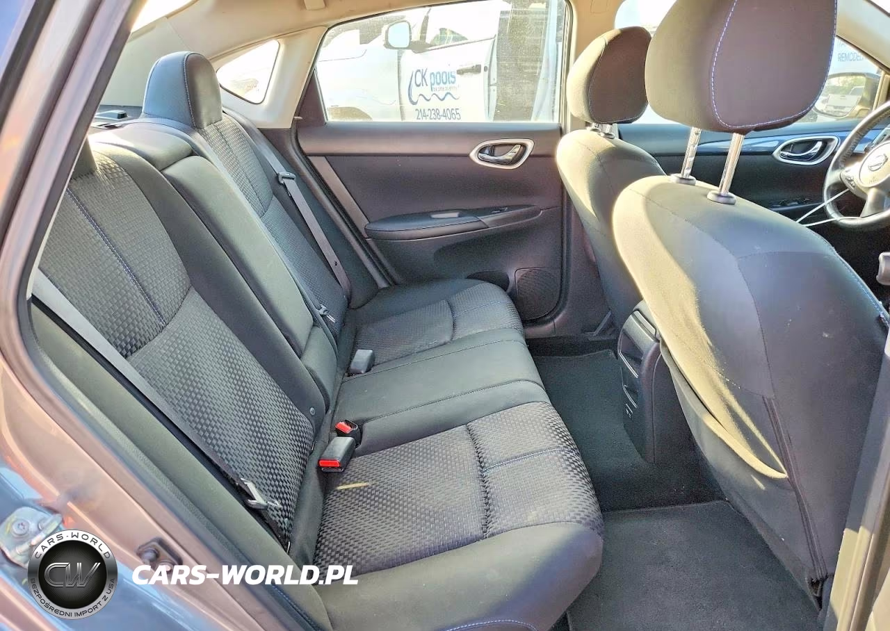 2019 Nissan Sentra Sr VIN:3N1AB7AP8KY304160 - 10