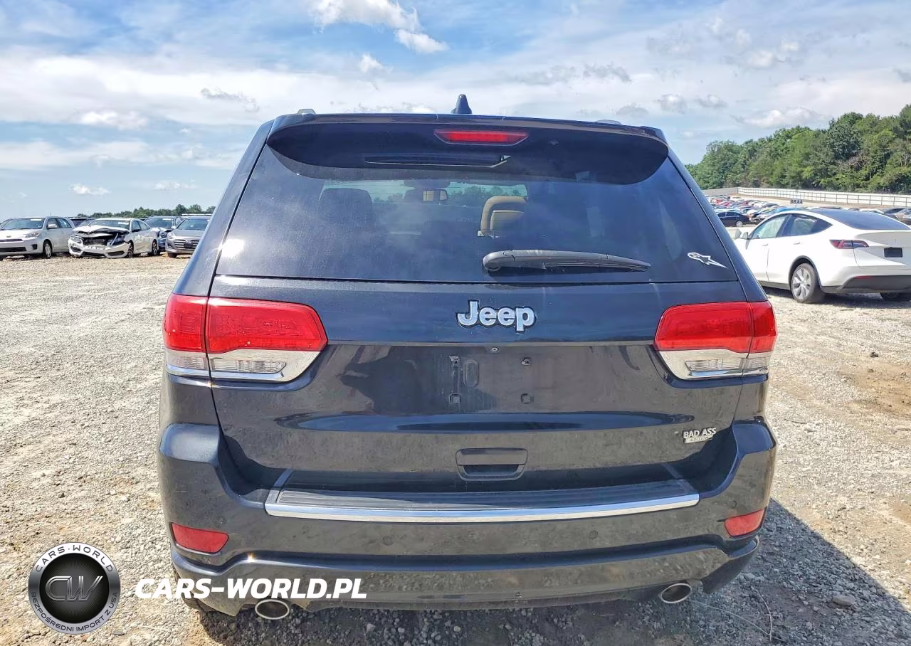 2015 Jeep Grand Cherokee Overland VIN:1C4RJECG3FC856930 - 6