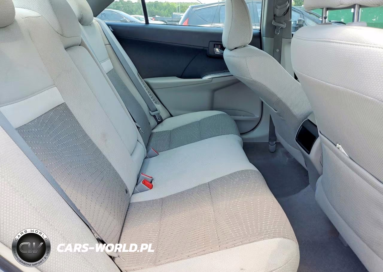 2014 Toyota Camry Hybrid Le VIN:4T1BD1FK2EU130434 - 10