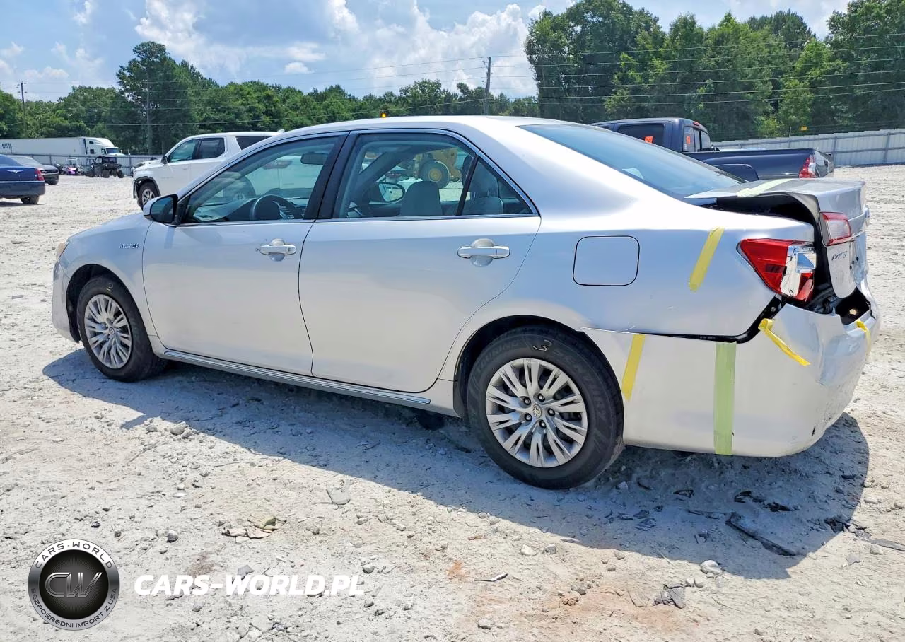 2014 Toyota Camry Hybrid Le VIN:4T1BD1FK2EU130434 - 2