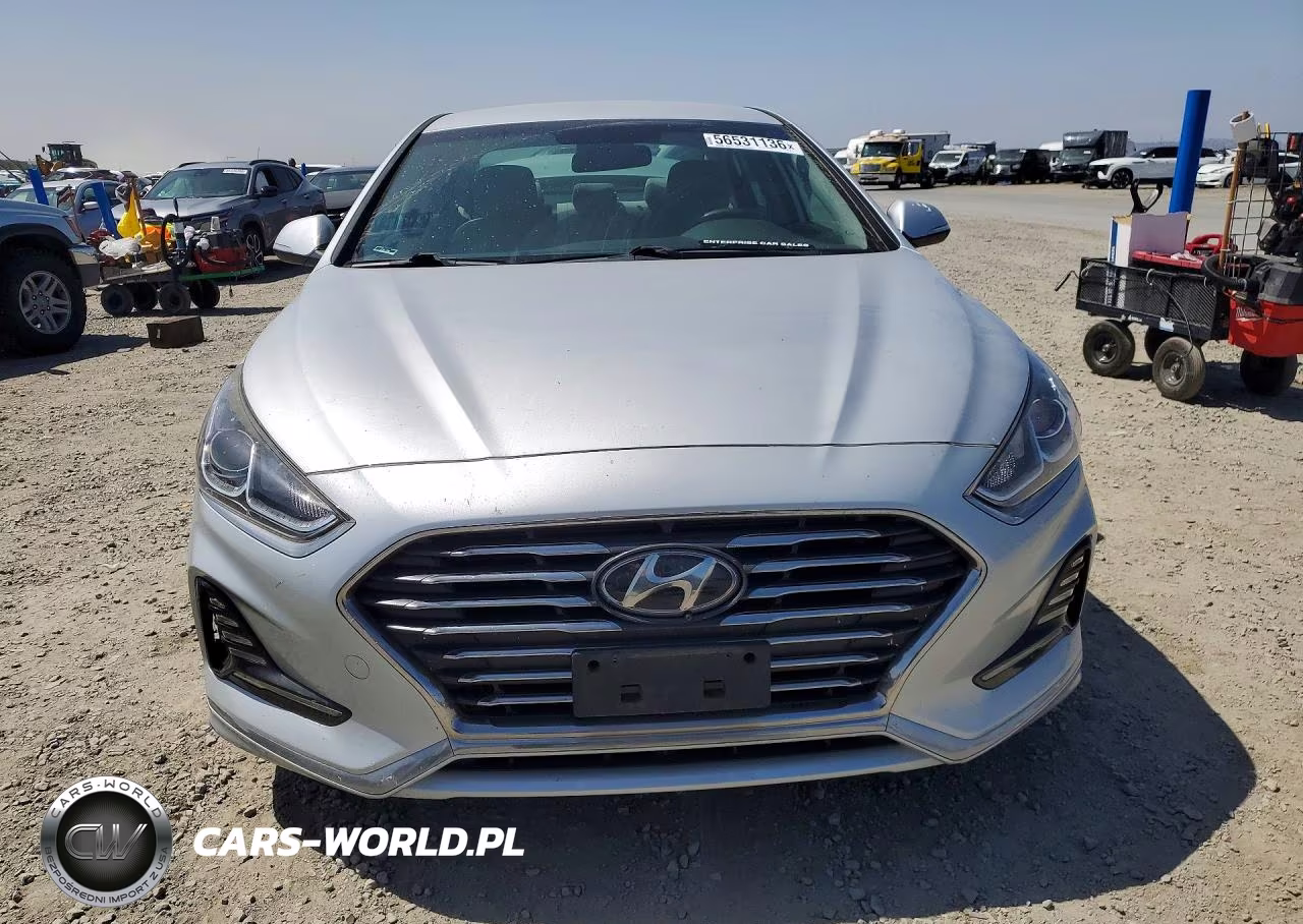 2019 Hyundai Sonata Hybrid Se VIN:KMHE24L35KA088792 - 5