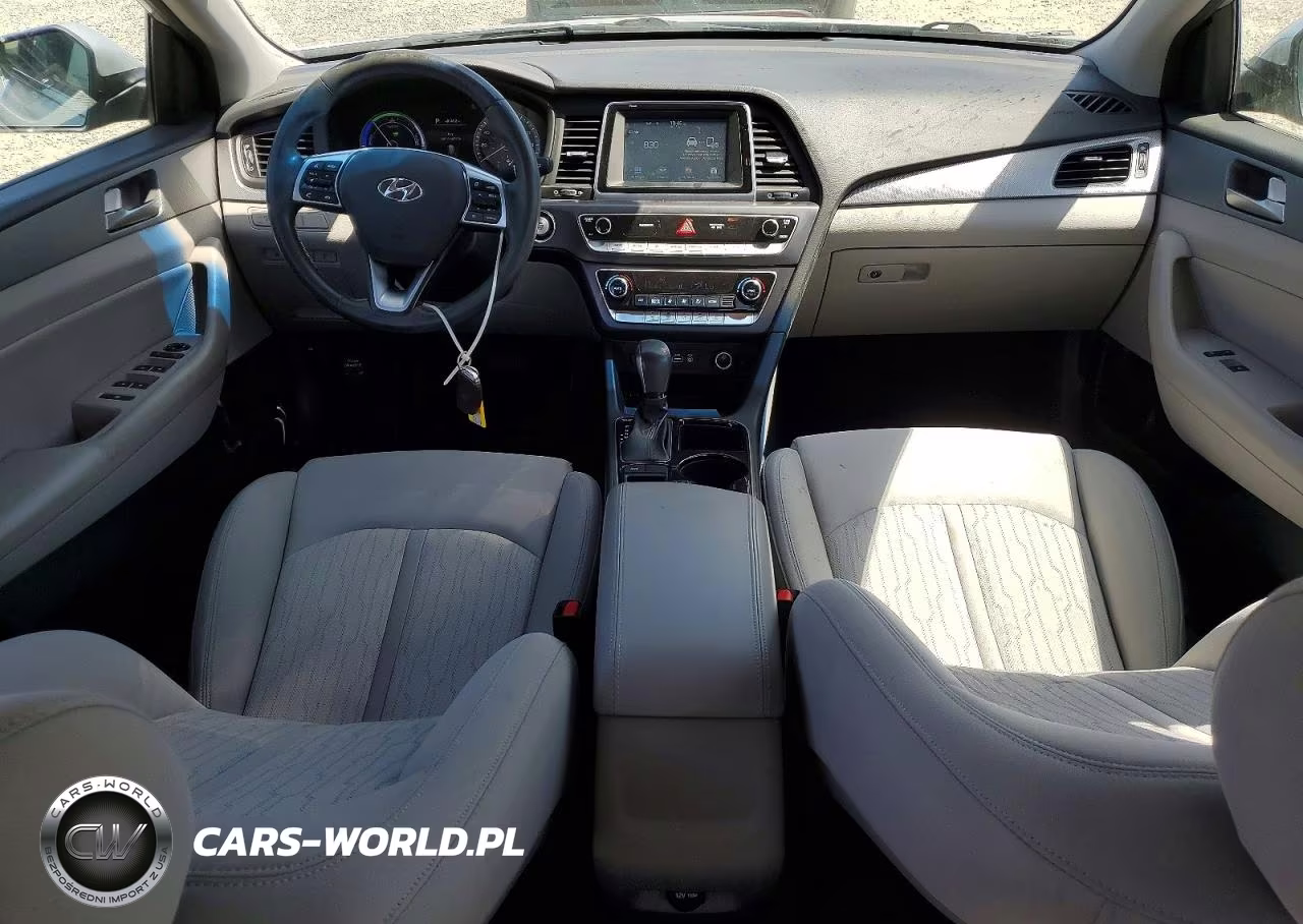 2019 Hyundai Sonata Hybrid Se VIN:KMHE24L35KA088792 - 8