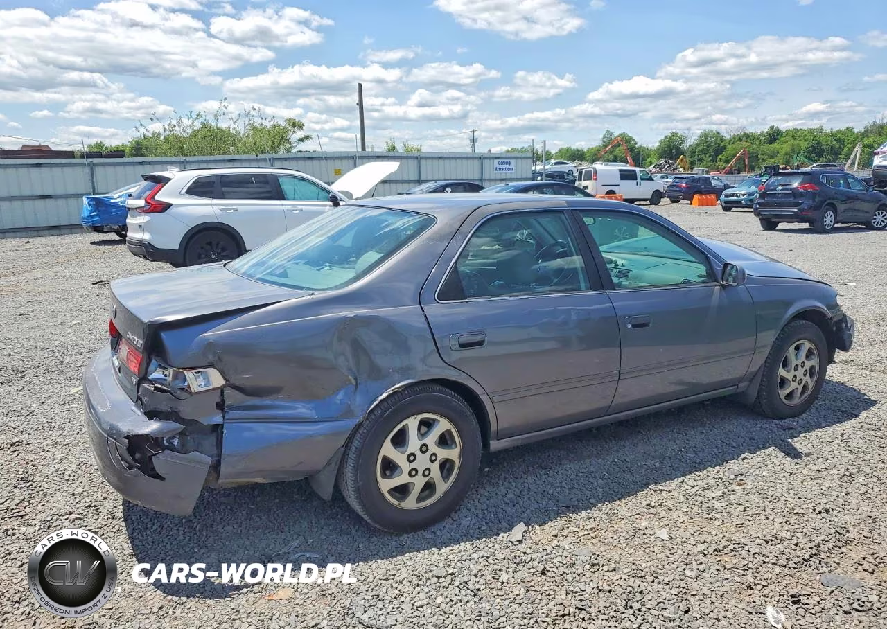 1997 Toyota Camry Xle V6 VIN:4T1BF22K2VU023258 - 3