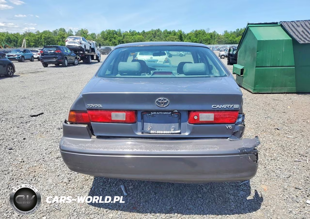 1997 Toyota Camry Xle V6 VIN:4T1BF22K2VU023258 - 6