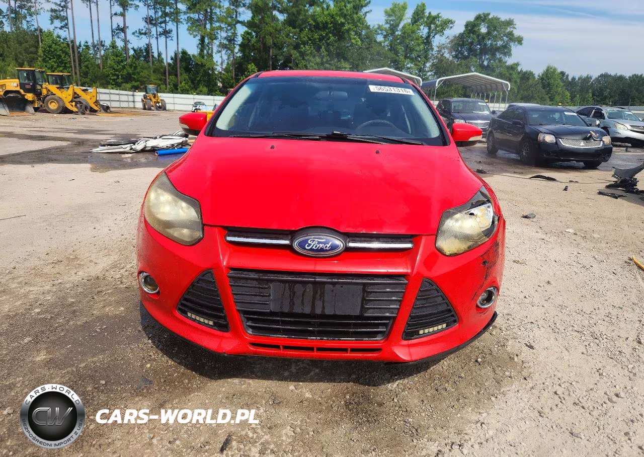 2014 Ford Focus Se VIN:1FADP3K27EL301891 - 5