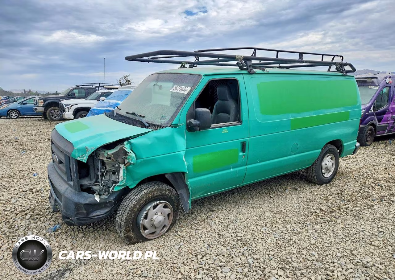 2013 Ford Econoline E250 Van – zdjęcie 1 z 12