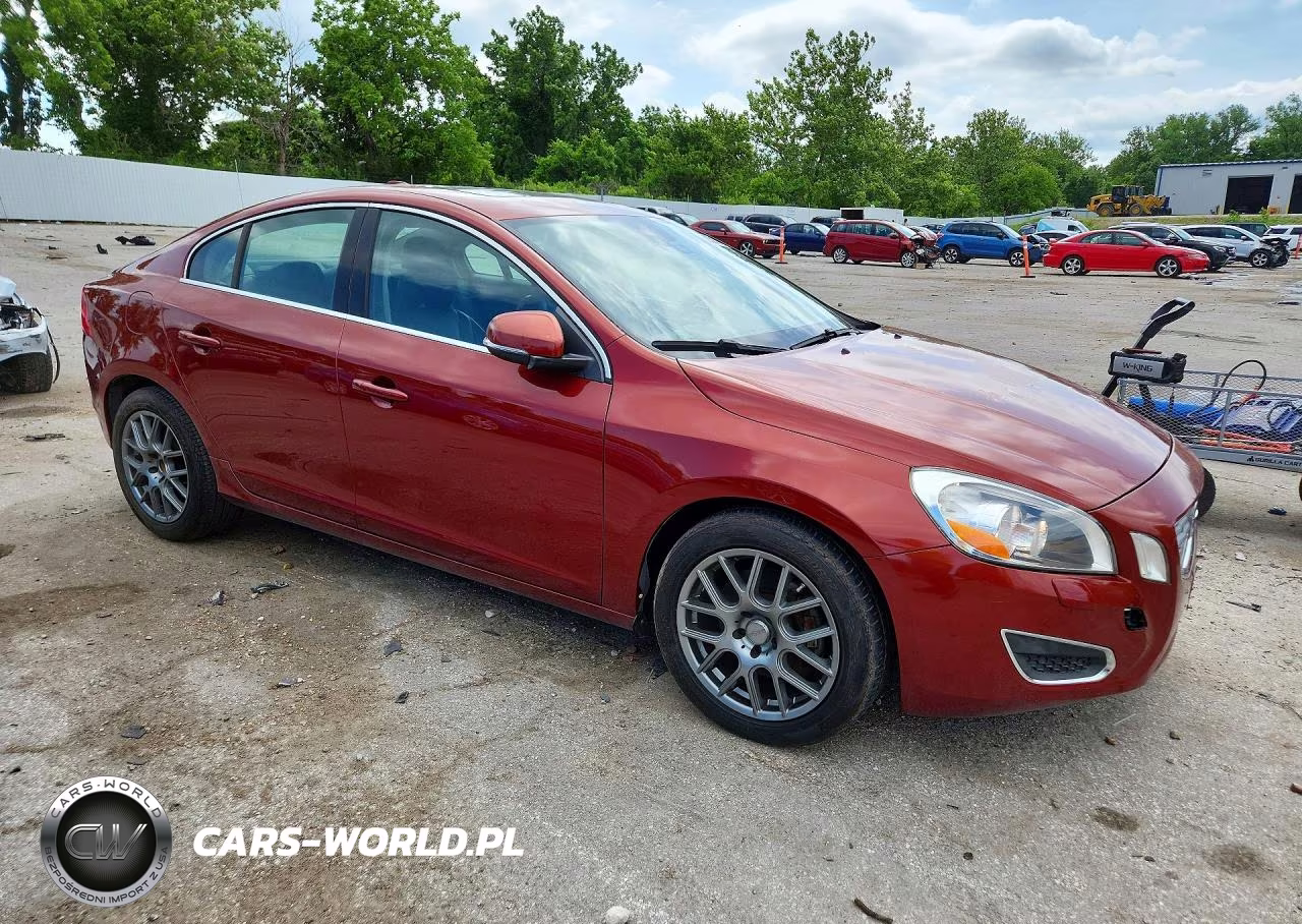 2013 Volvo S60 T5 VIN:YV1612FSXD1212913 - 4