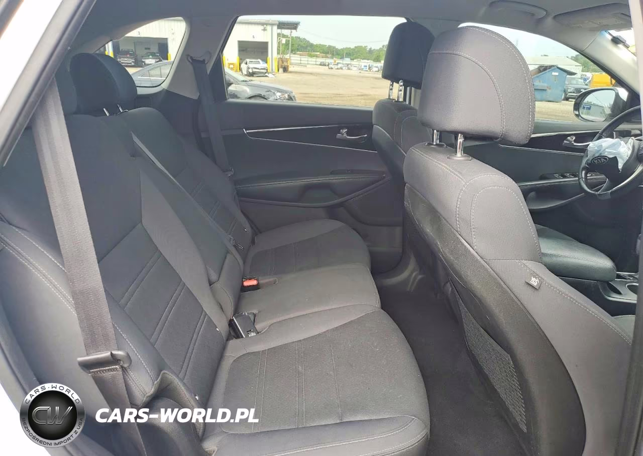 2017 Kia Sorento Lx VIN:5XYPGDA39HG206594 - 11