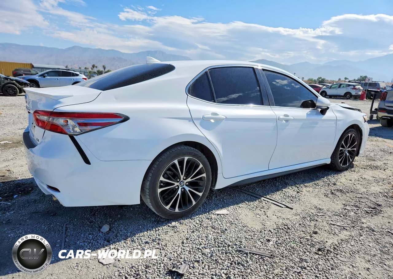 2019 Toyota Camry Se VIN:4T1B11HK1KU733067 - 3
