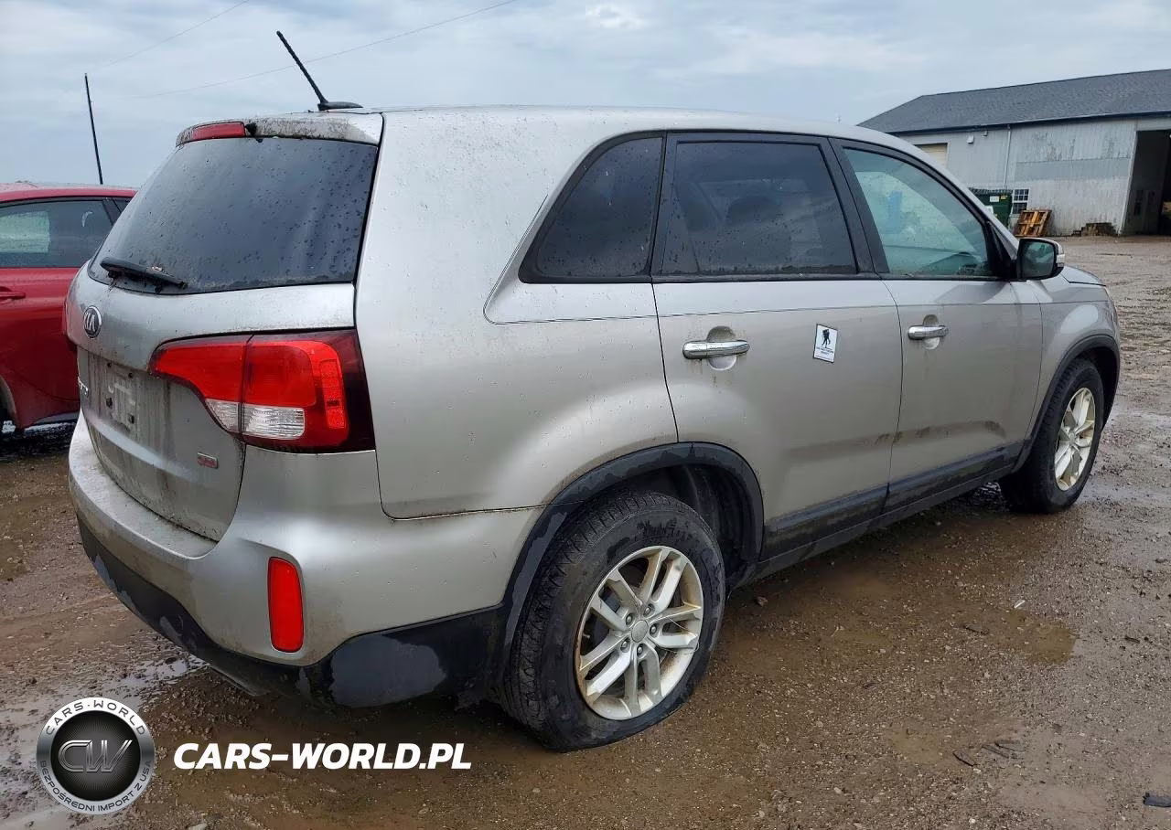2014 Kia Sorento Lx VIN:5XYKT3A62EG485408 - 3