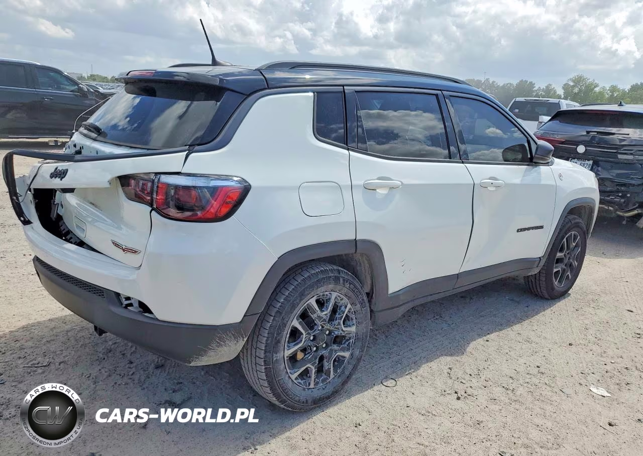 2019 Jeep Compass Trailhawk VIN:3C4NJDDBXKT740053 - 3