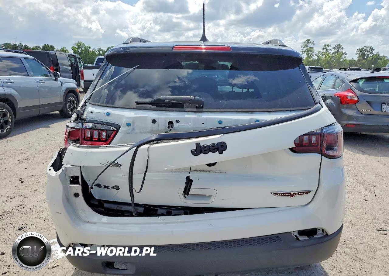 2019 Jeep Compass Trailhawk VIN:3C4NJDDBXKT740053 - 6